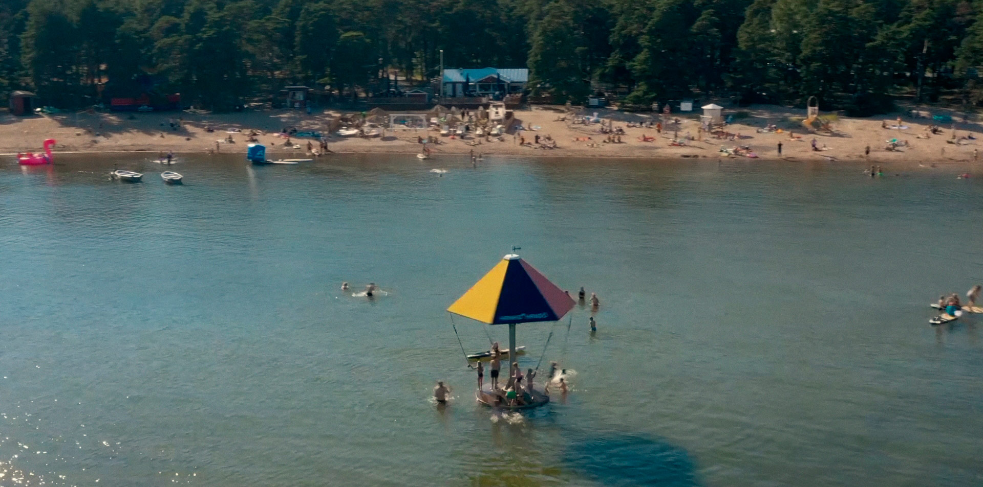 Suunnittele oma ääniraita elokuvaan -tehtävä, kesäinen ranta